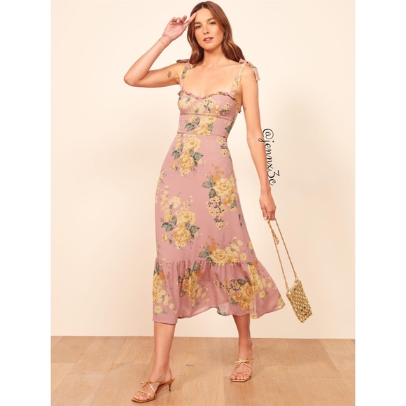 Reformation Nikita Dress || Gwenyth - Picture 3 of 16